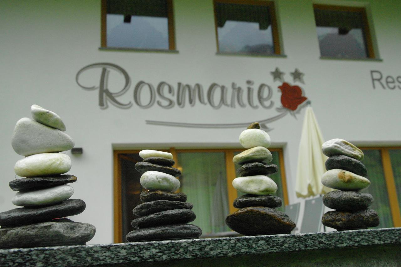 Hotel Restaurant Rosmarie Pfelders Extérieur photo