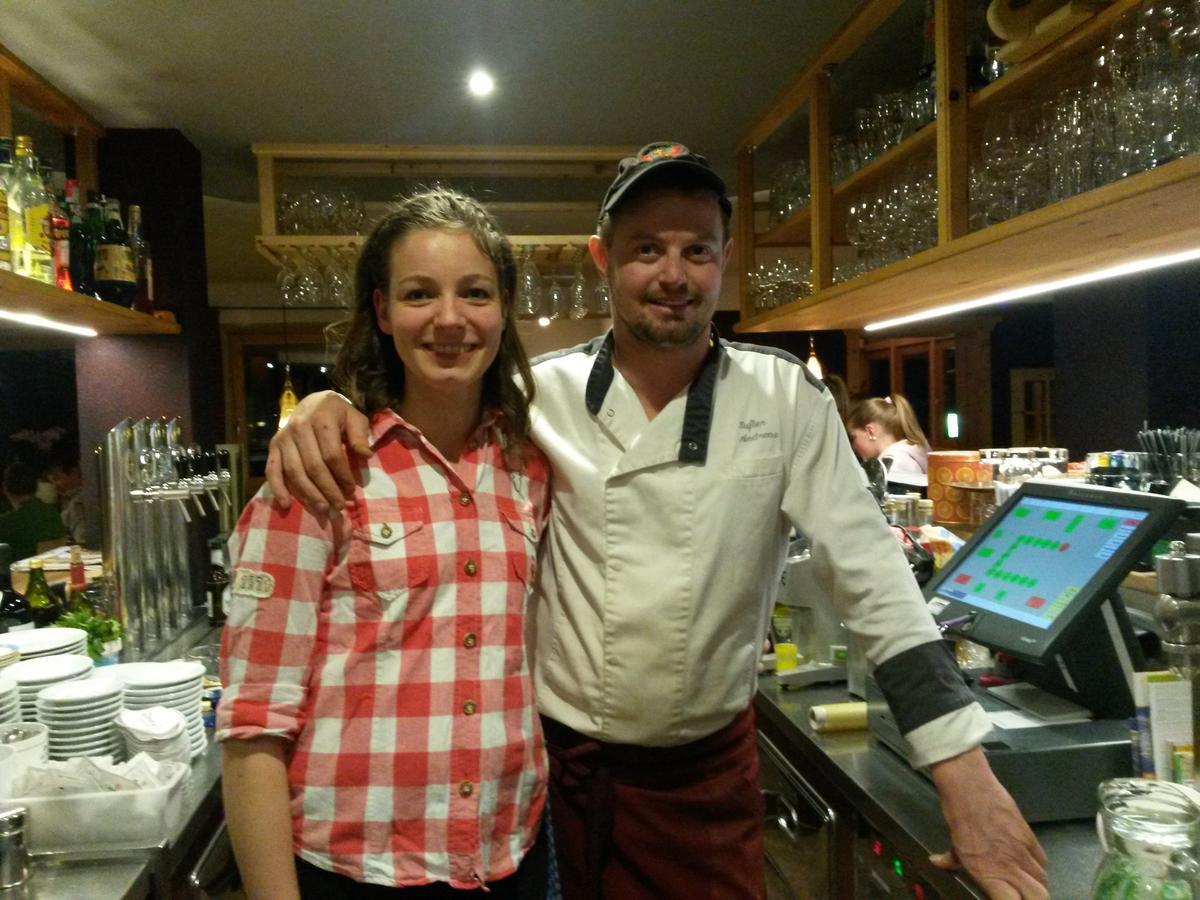 Hotel Restaurant Rosmarie Pfelders Extérieur photo