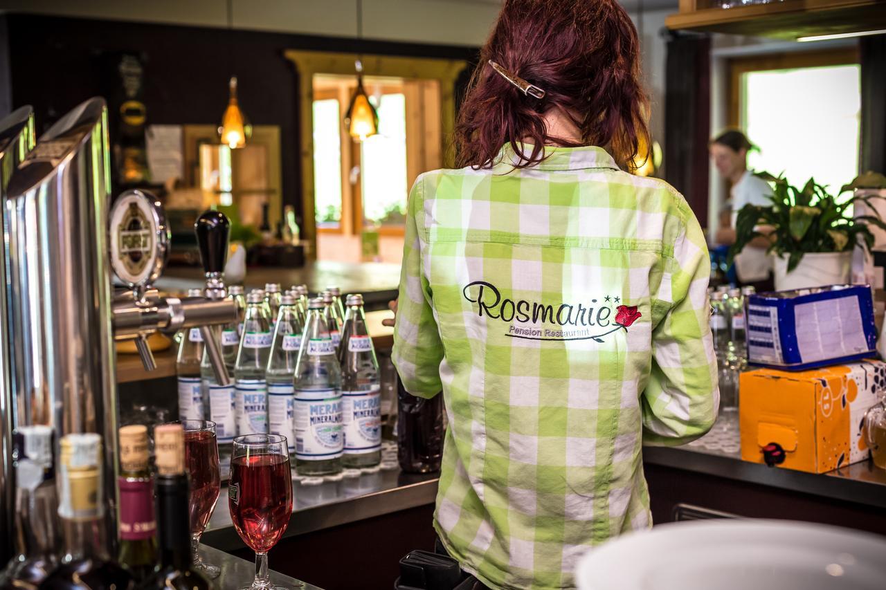 Hotel Restaurant Rosmarie Pfelders Extérieur photo
